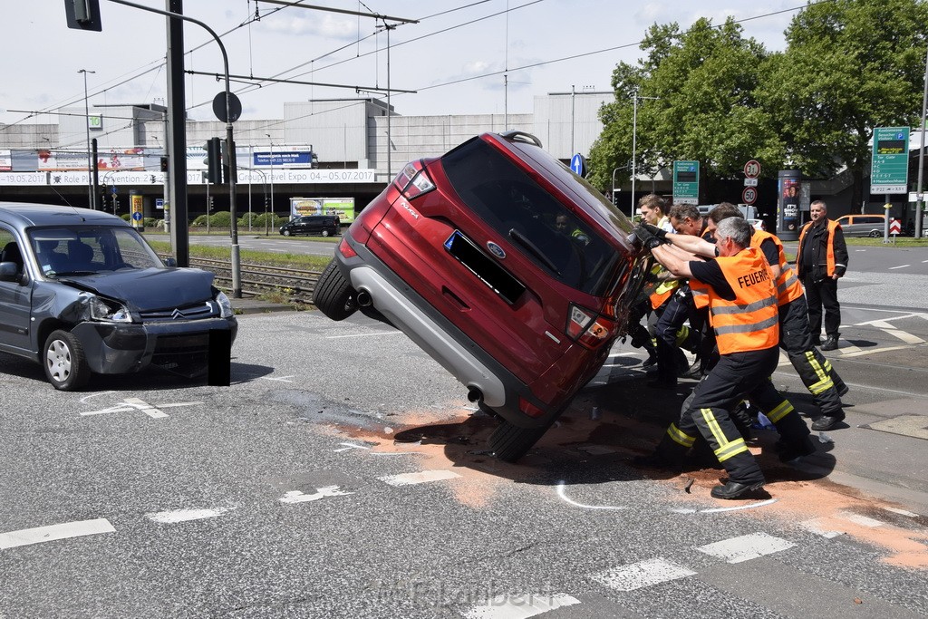 VU Koeln Deutz Mesekreisel P068.JPG - Miklos Laubert